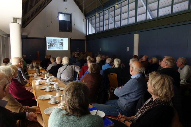 „B(K)lick zurück“…